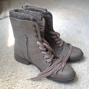 Limelight Taupe Leather Tie up Boots